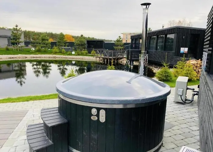 Uoga Apartamentas, Mano Jura 2 パランガ