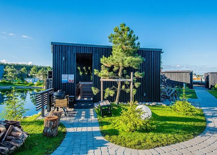 Uoga Apartamentas, Mano Jura 2 *